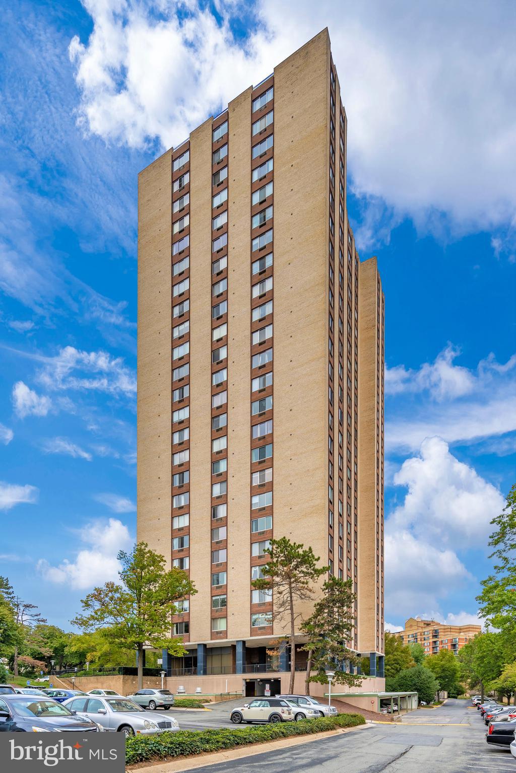 9701 Fields Road, Unit 407 Gaithersburg, MD 20878 - Photo 24 of 29