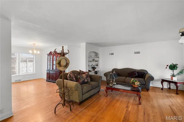 $120,000 | 110 East Main Street, Hayti, MO 63851