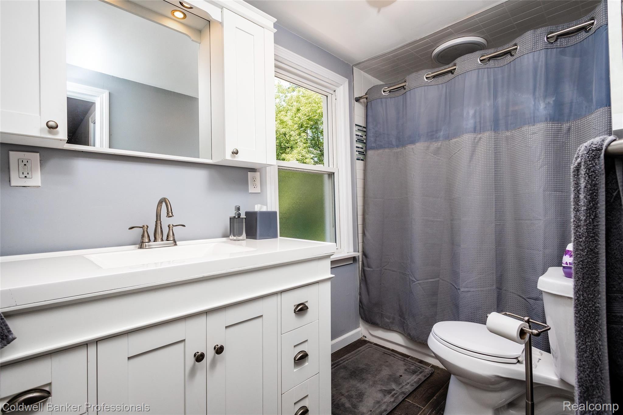3612 South Sheldon Road Canton, MI 48188 - Photo 28 of 35 3612 Sheldon L034.jpg