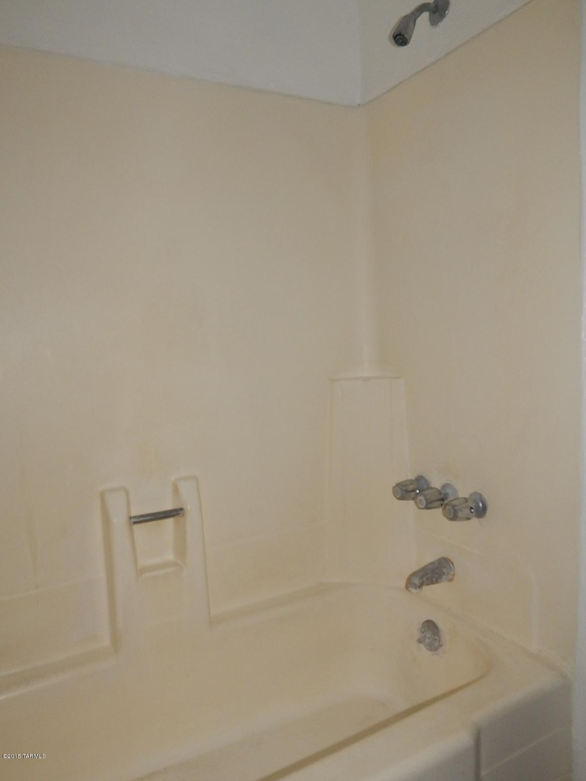 210 West Bilby Road Tucson, AZ 85706 - Photo 10 of 14 Gallery Image 10