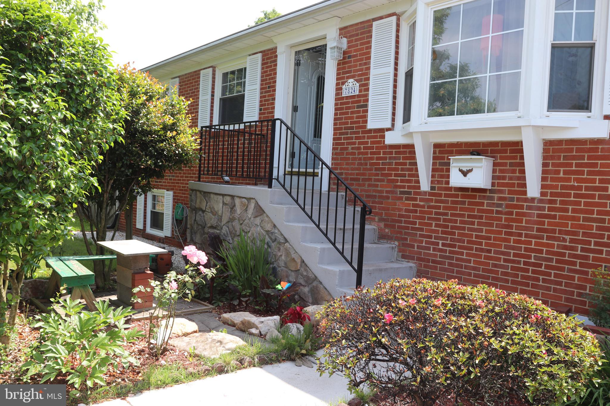 7824 Garner Drive Manassas, VA 20109 - Photo 1 of 65
