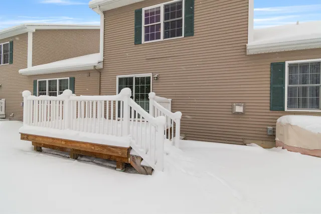 $435,000 | 12 Brittany Lane, St. Albans Town, VT 05478
