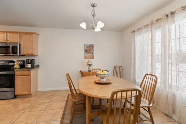 $430,000 | 12 Brittany Lane, St. Albans Town, VT 05478