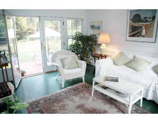 40 Rich Valley Road Wayland, MA 01778 - Photo 9 of 9