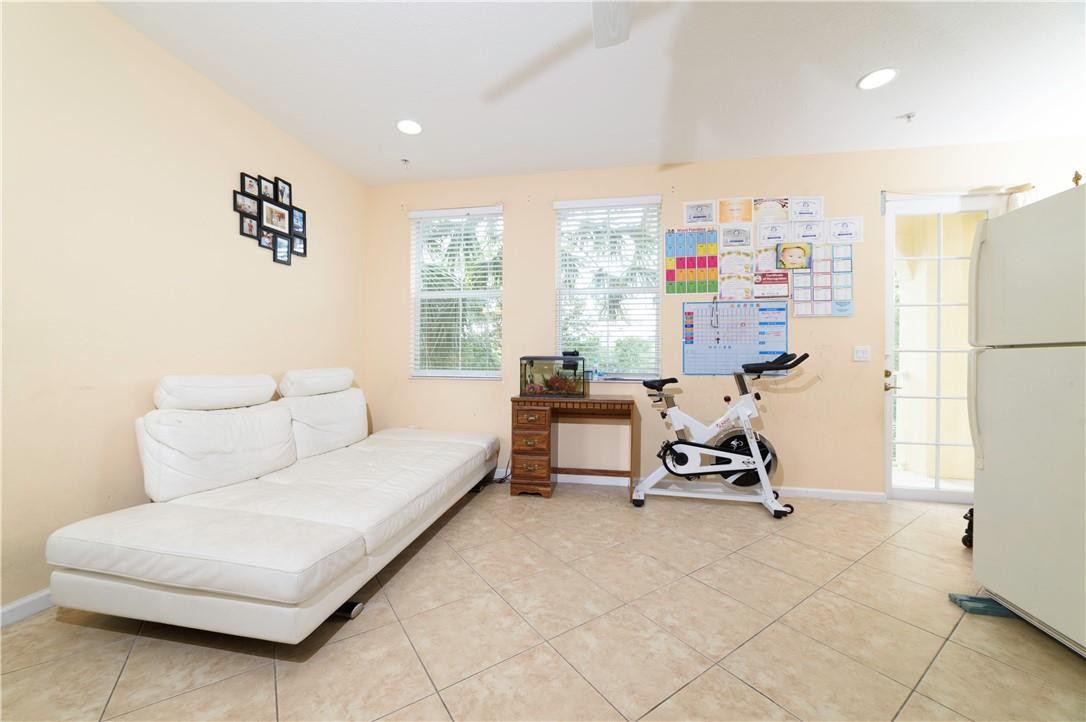 3919 Passion Flower Road Pompano Beach, FL 33073 - Photo 9 of 22 living room