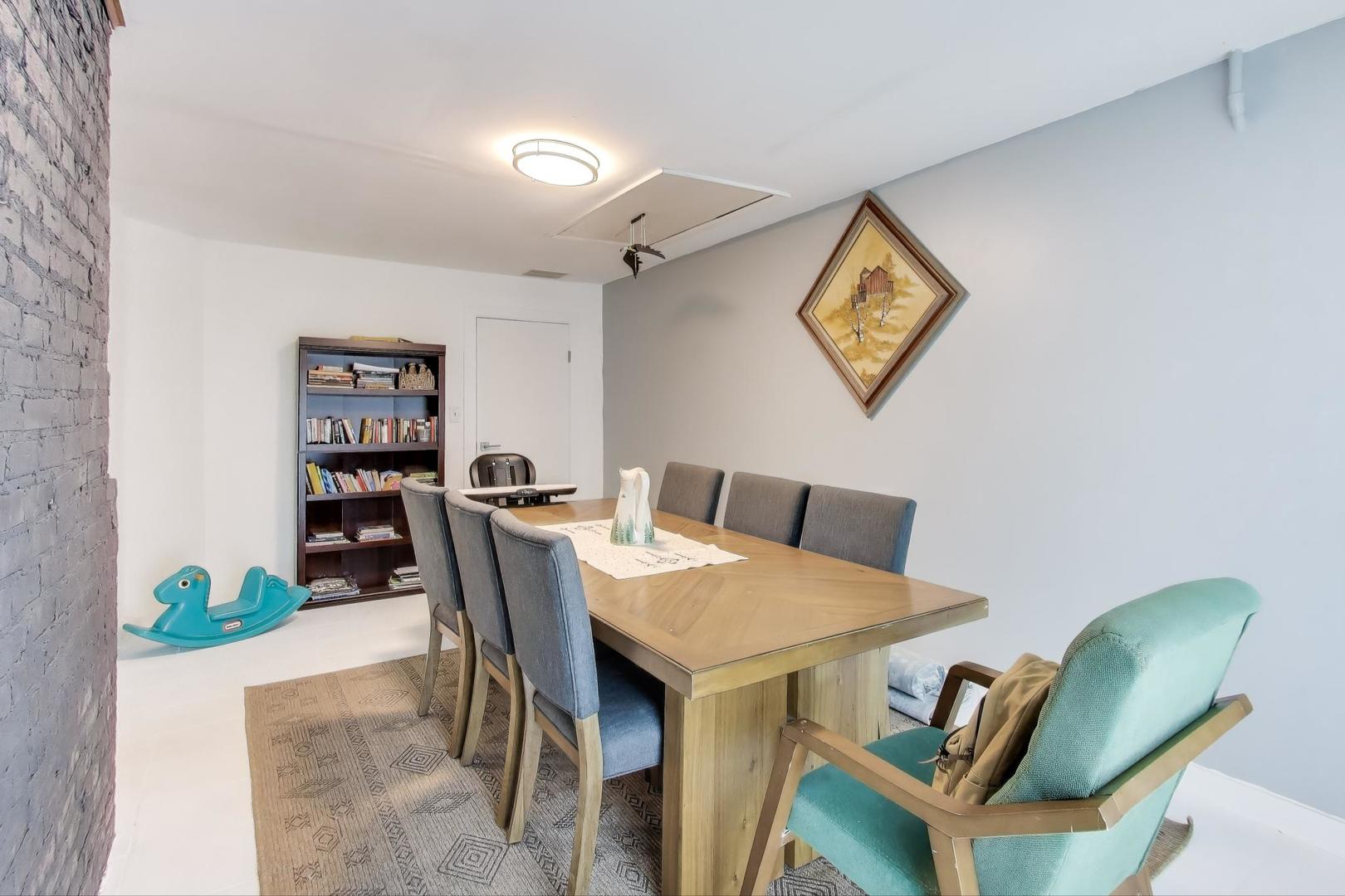 1717 Elliott Court Park Ridge, IL 60068 - Photo 9 of 32