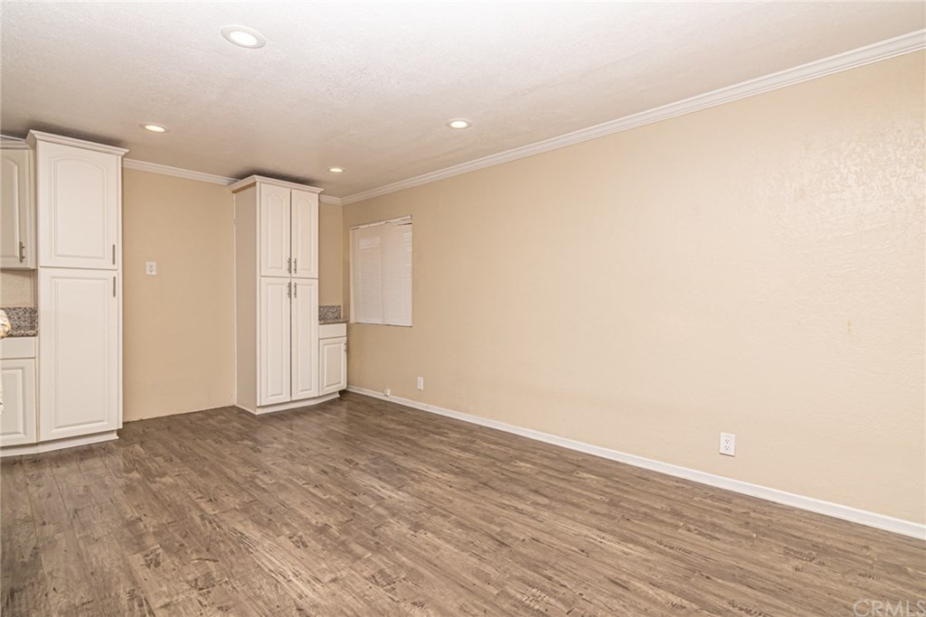14391 Wood Road Riverside, CA 92508 - Photo 19 of 43 Dining room