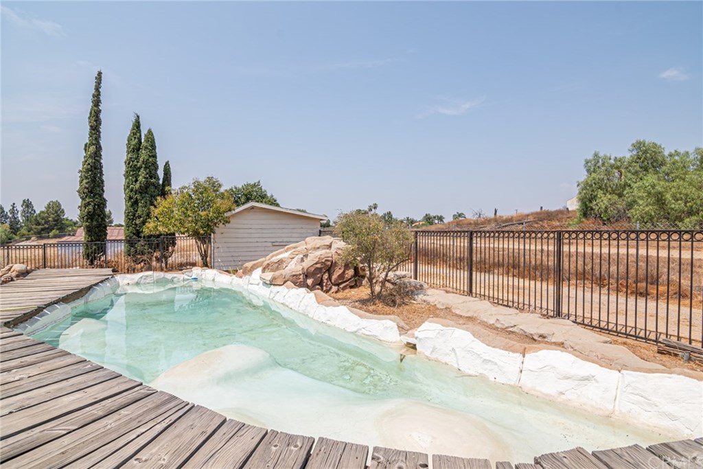 14391 Wood Road Riverside, CA 92508 - Photo 33 of 43 Pool and deck