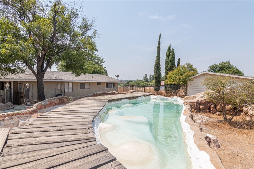 14391 Wood Road Riverside, CA 92508 - Photo 34 of 43 Pool