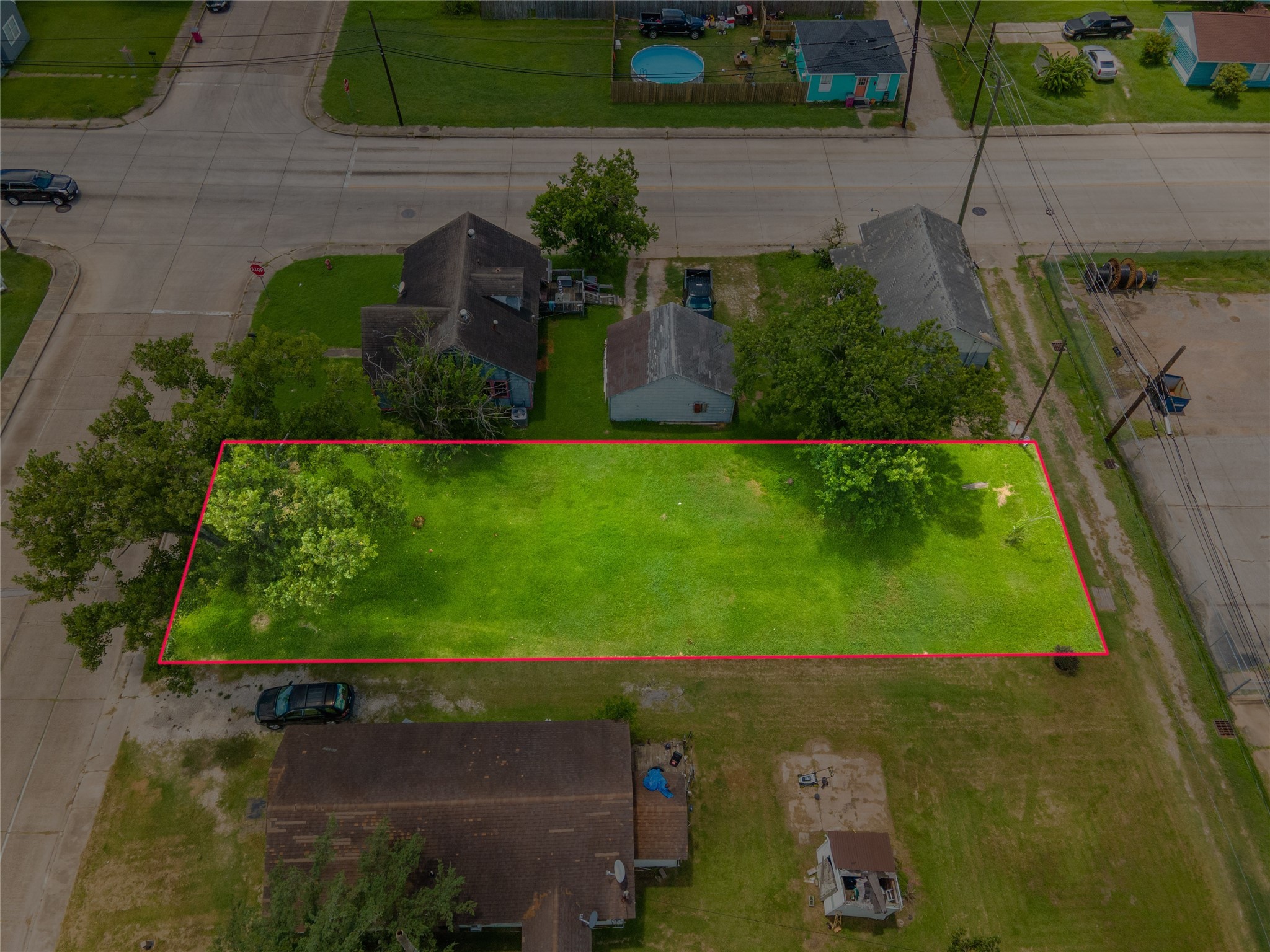 1026 West 4th Street Freeport, TX 77541 - Photo 4 of 12 an aerial view of a yard