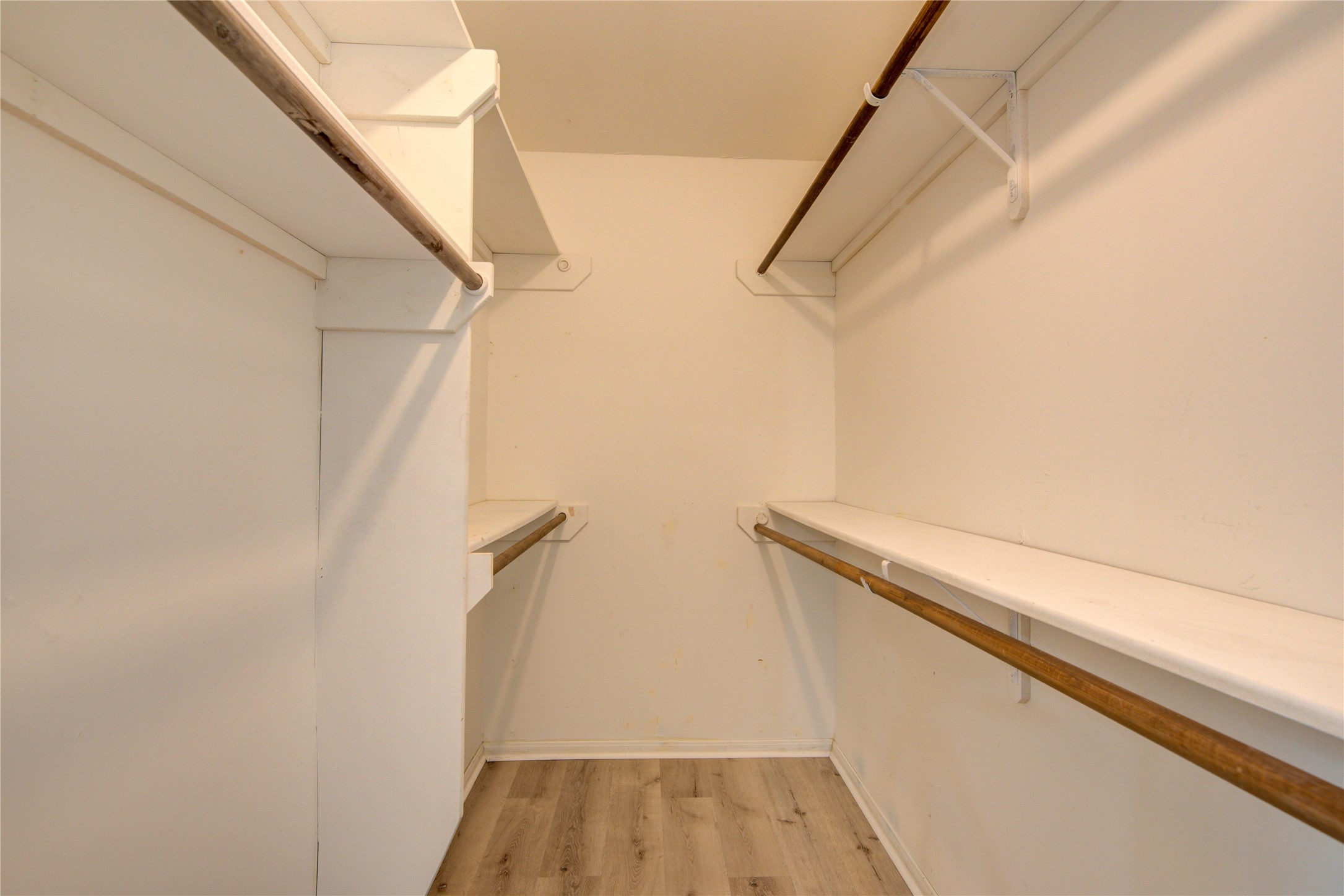 14211 Ella Lee Lane Houston, TX 77077 - Photo 29 of 42 a view of closet