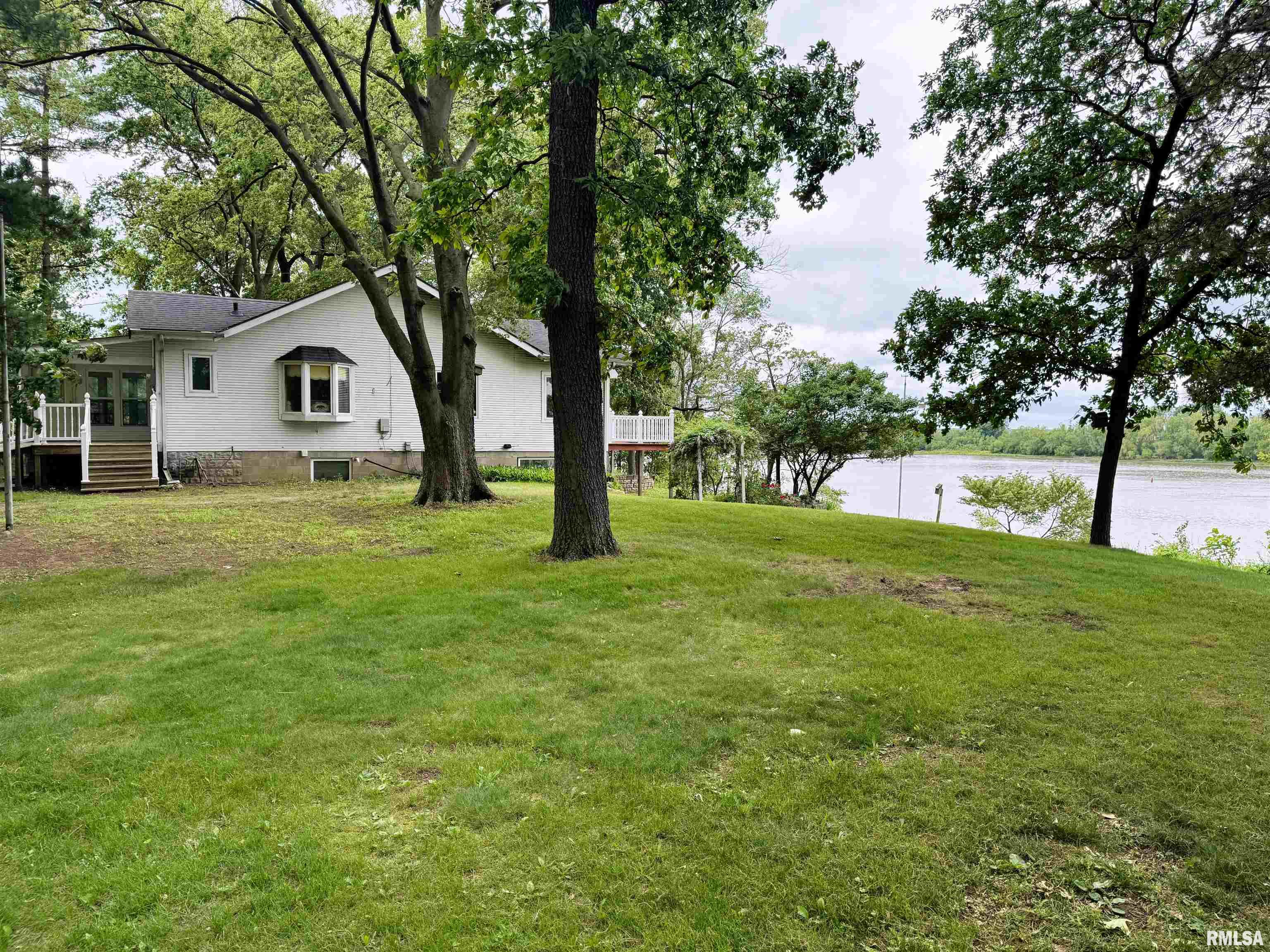 18382 Quiver Beach Road Havana, IL 62644 - Photo 10 of 34 Gallery Image 10