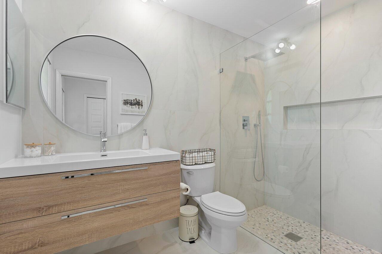 2767 Spanish River Road Boca Raton, FL 33432 - Photo 30 of 45 021-2767SpanishRiverRoad-BocaRaton-FL-33