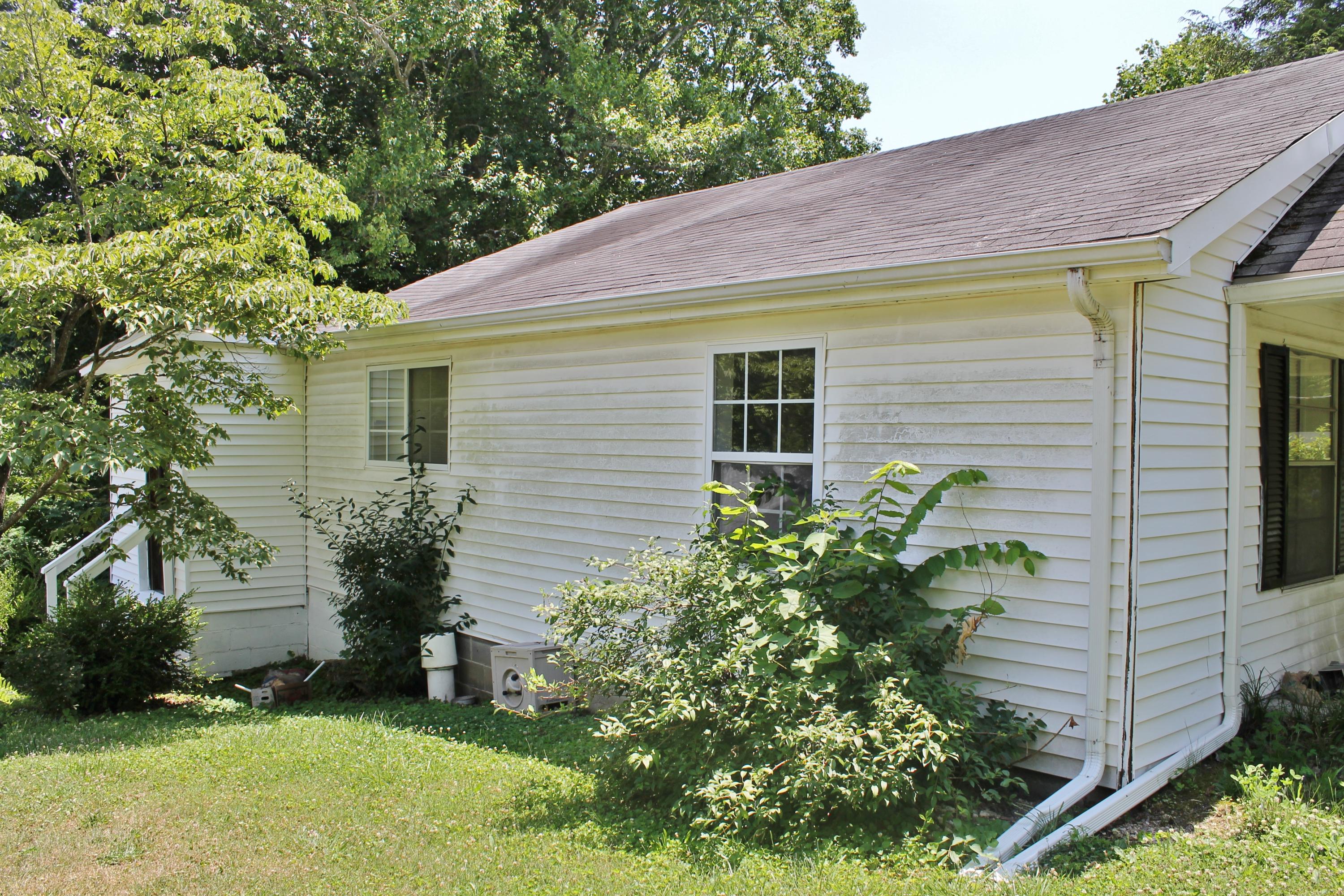 6634 Ridgeview Road Knoxville, TN 37918 - Photo 3 of 17 IMG_2499