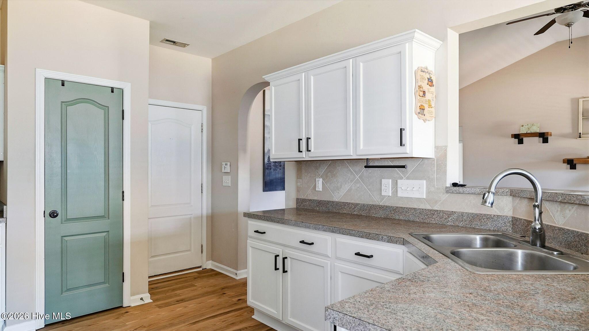 100 Star Court Aberdeen, NC 28315 - Photo 11 of 34 Kitchen - Pantry