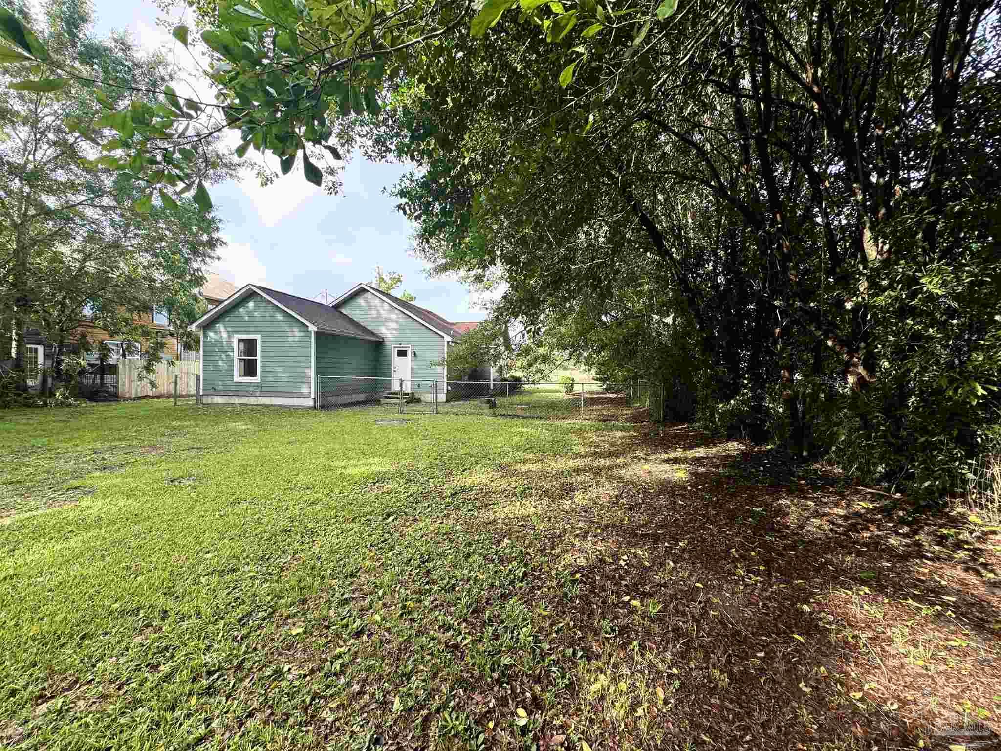 424 Front Street Century, FL 32535 - Photo 45 of 48