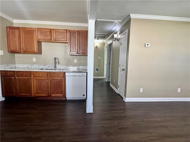 505 Center Street, Unit A Arabi, LA 70032 - Photo 3 of 14