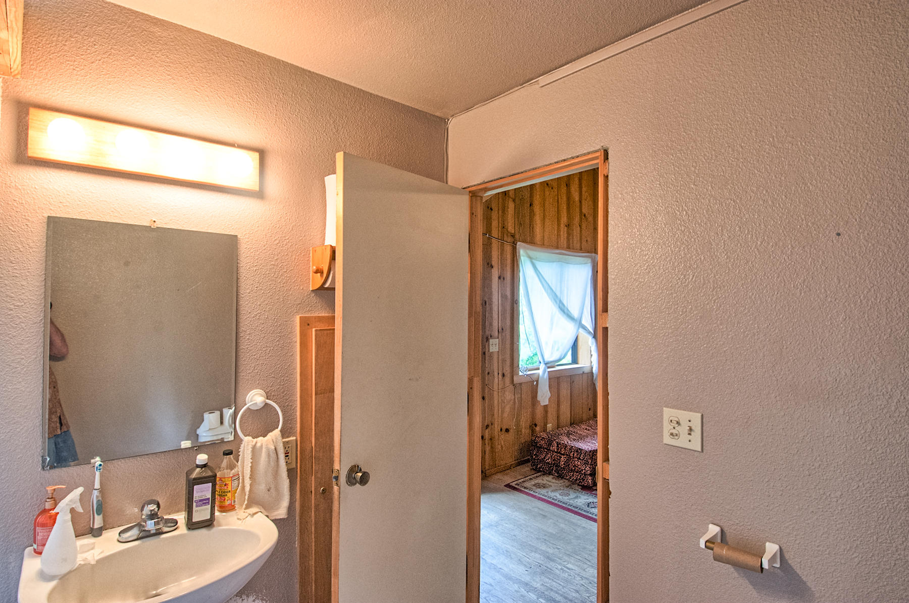 19650 Cove Road Montgomery Creek, CA 96065 - Photo 37 of 70 montgomery crk-138