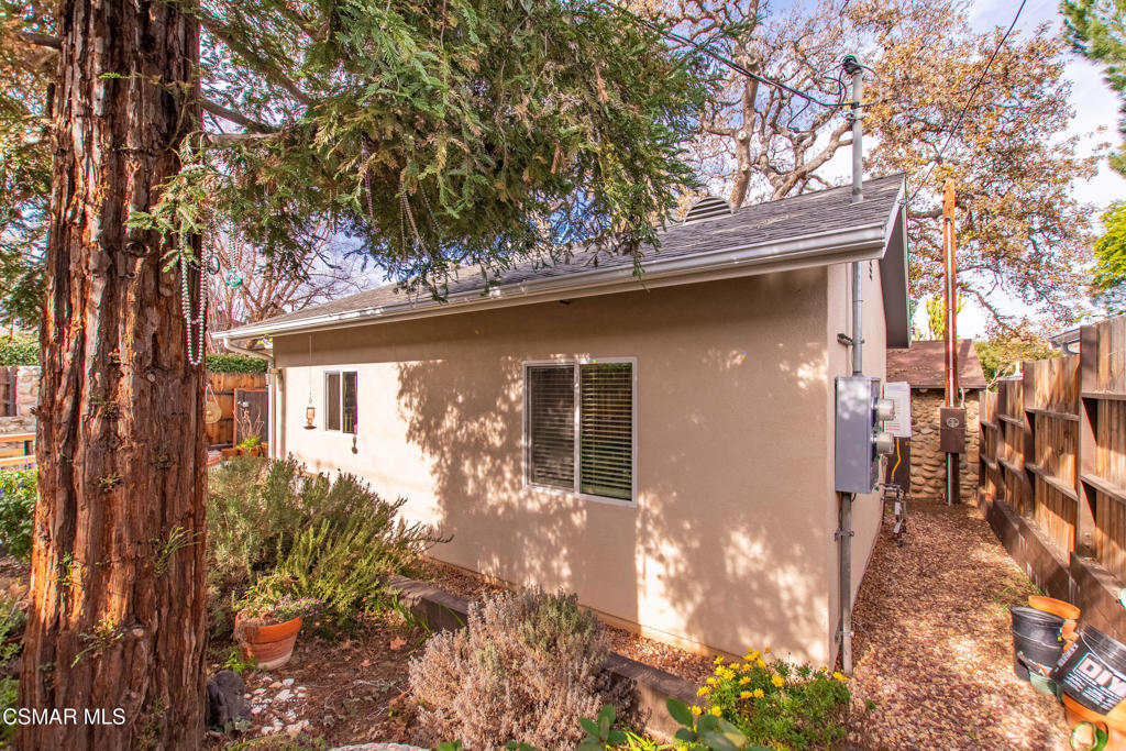 1226 Aster Street Simi Valley, CA 93063 - Photo 14 of 15