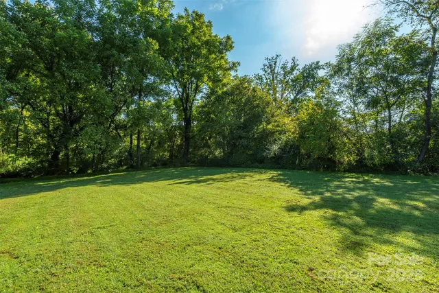 $250,000 | 2305 Rutherford Road, Marion, NC 28752