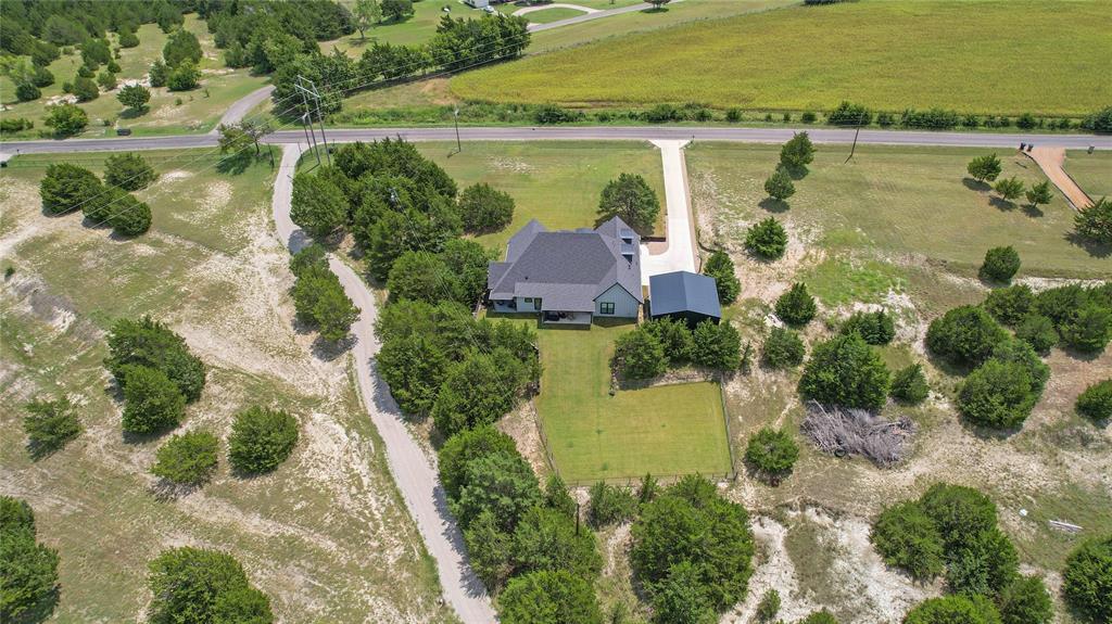 1095 Sister Grove Road Van Alstyne, TX 75495 - Photo 32 of 35