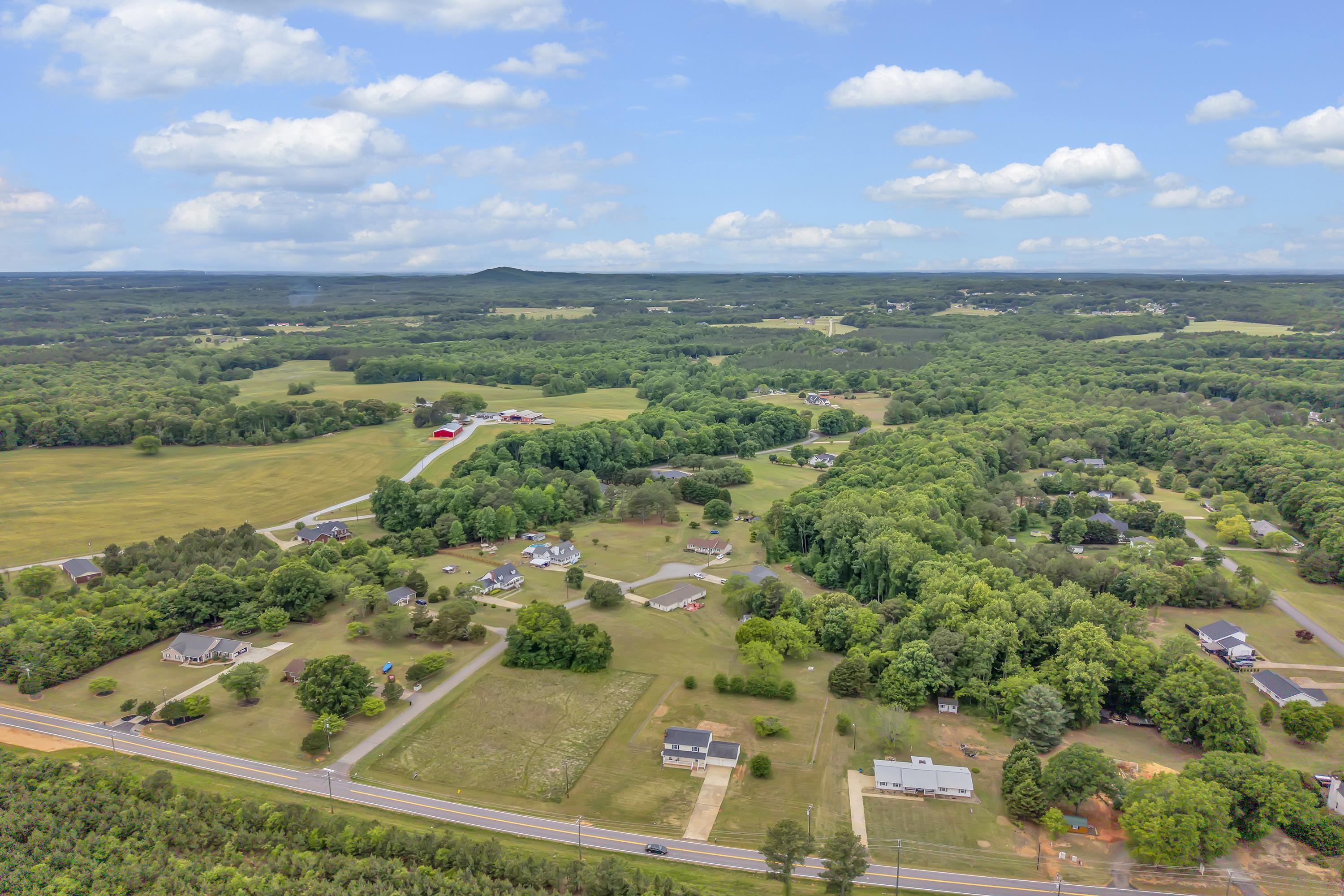 1359 Old Post Road Gaffney, SC 29341 - Photo 26 of 33