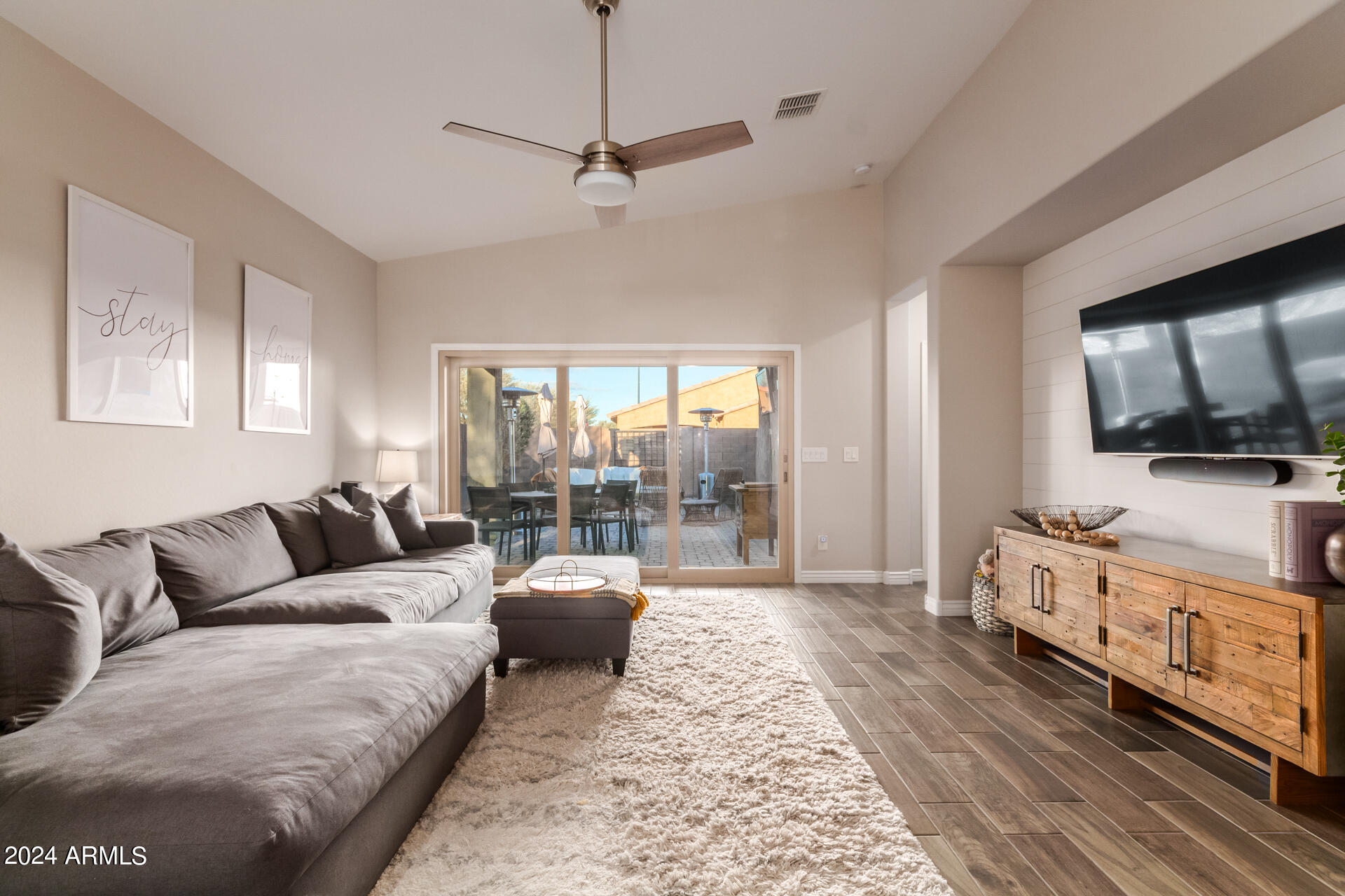 2298 East Mewes Road Gilbert, AZ 85298 - Photo 12 of 42 13 - Mewes