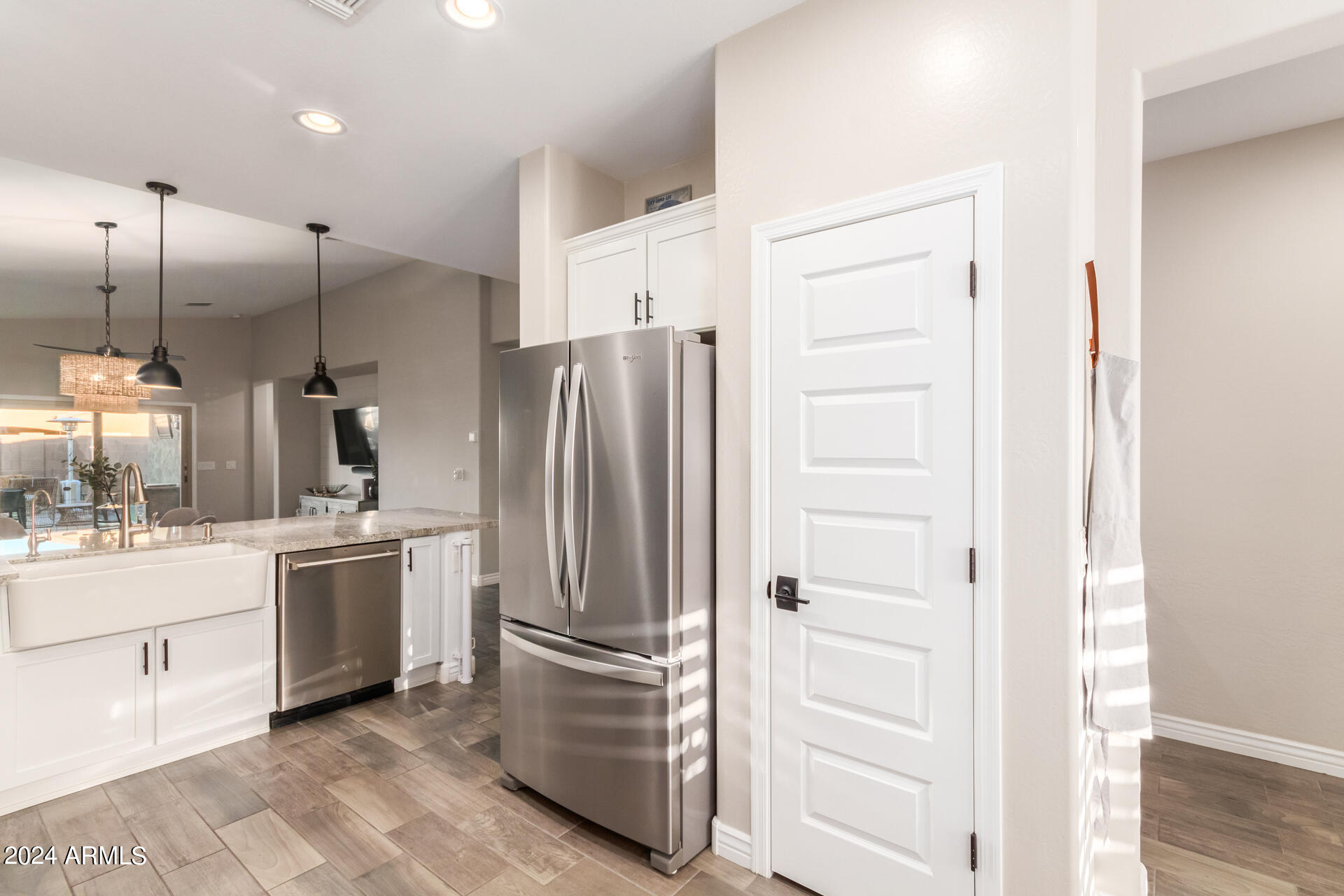 2298 East Mewes Road Gilbert, AZ 85298 - Photo 19 of 42 27 - Mewes