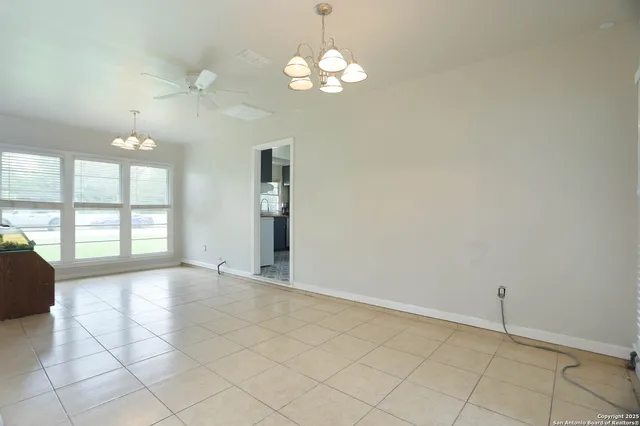 a view of a livingroom with furniture