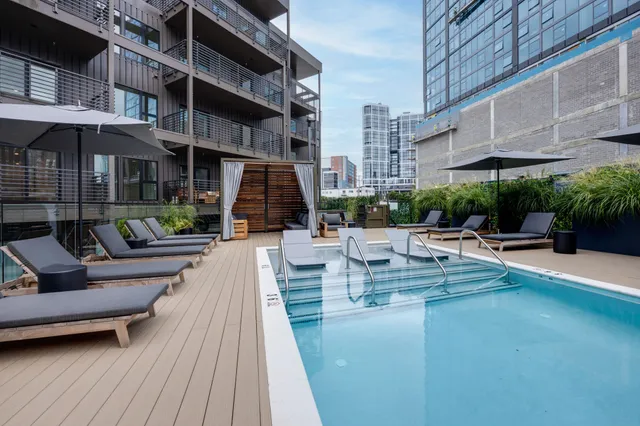 $5,995 | 635 7th Avenue South, Unit 510, Nashville, TN 37203