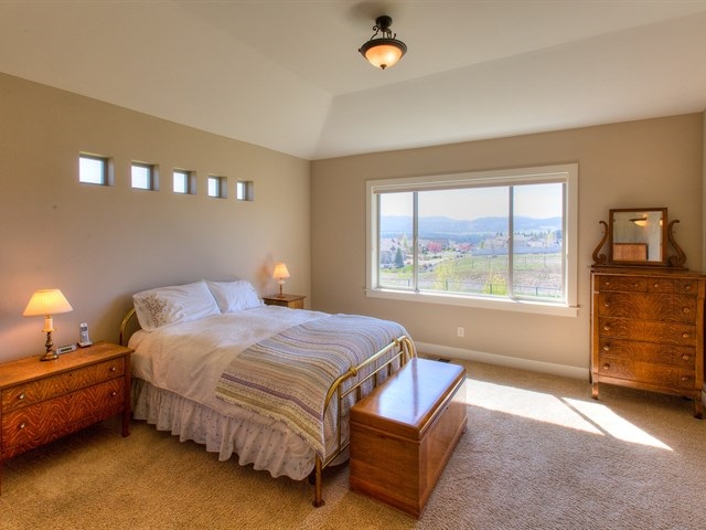 17704 East Apollo Road Spokane Valley, WA 99016 - Photo 9 of 20 Gallery Image 9