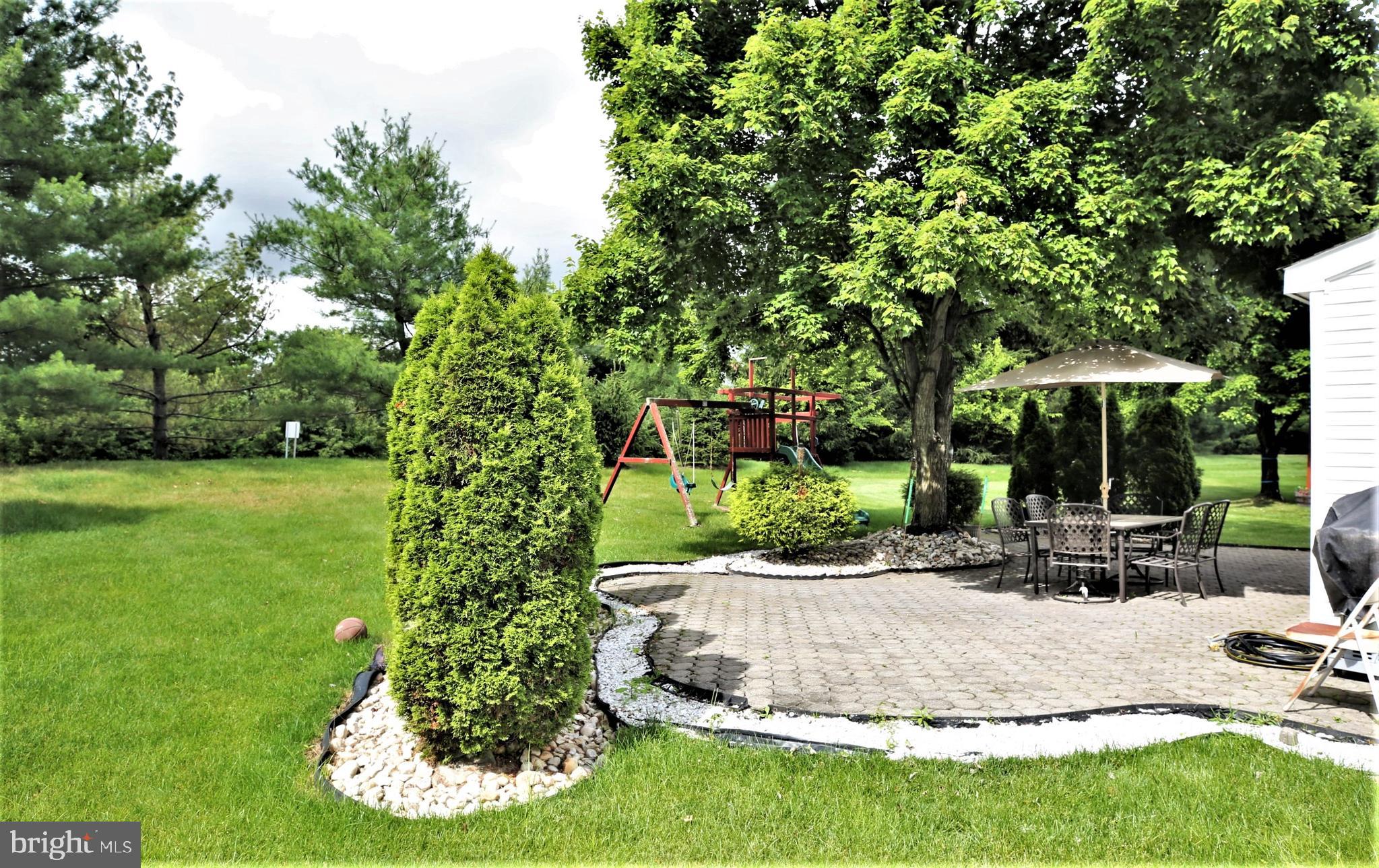 37 Brownstone Road Hightstown, NJ 08520 - Photo 4 of 50 Gallery Image 4