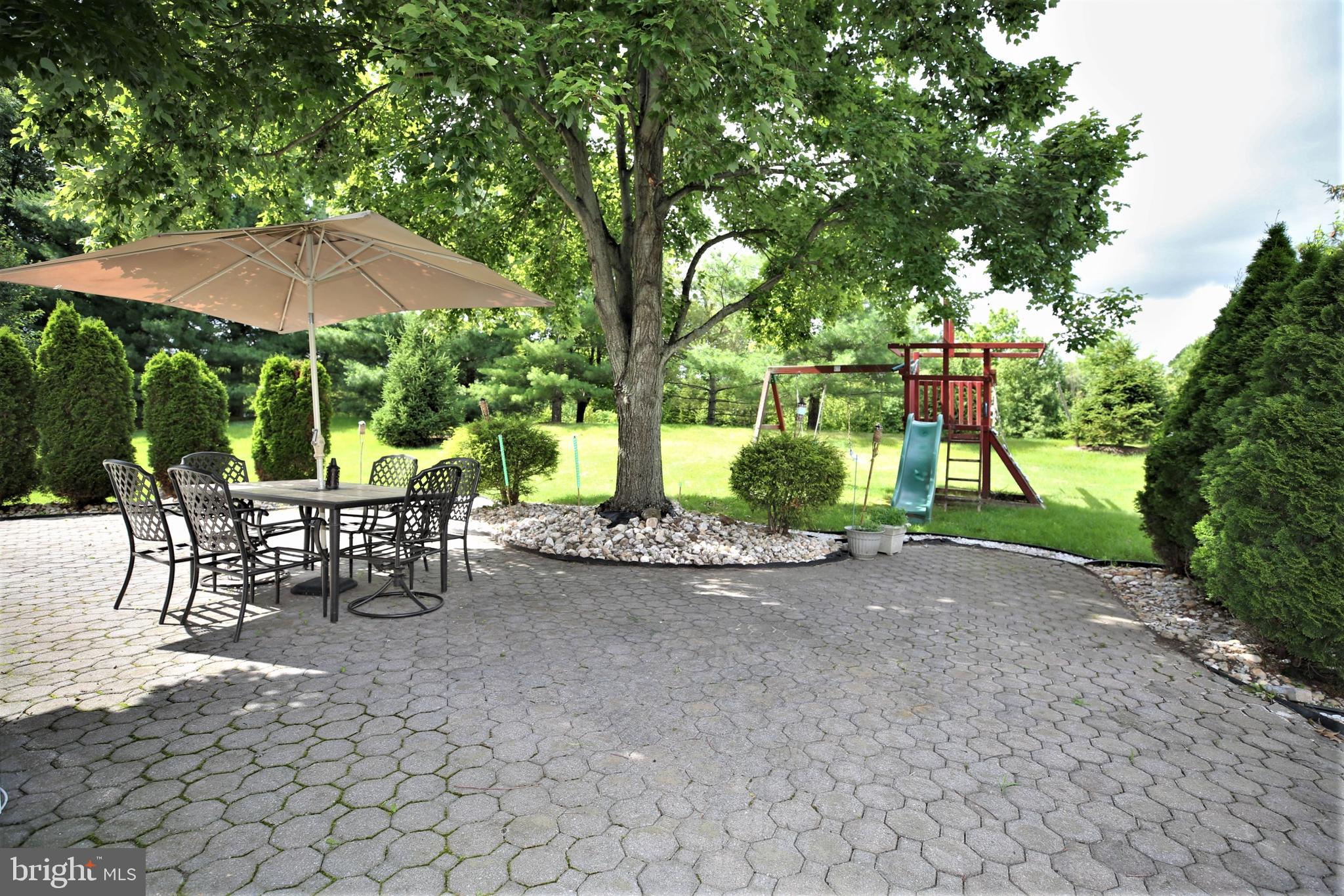 37 Brownstone Road Hightstown, NJ 08520 - Photo 8 of 50 Gallery Image 8