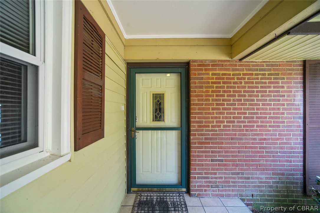167 Colony Road Newport News, VA 23602 - Photo 5 of 37