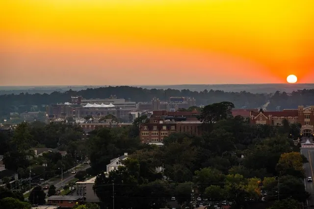 $1,150,000 | 215 West College Avenue, Unit PH1101, Tallahassee, FL 32301