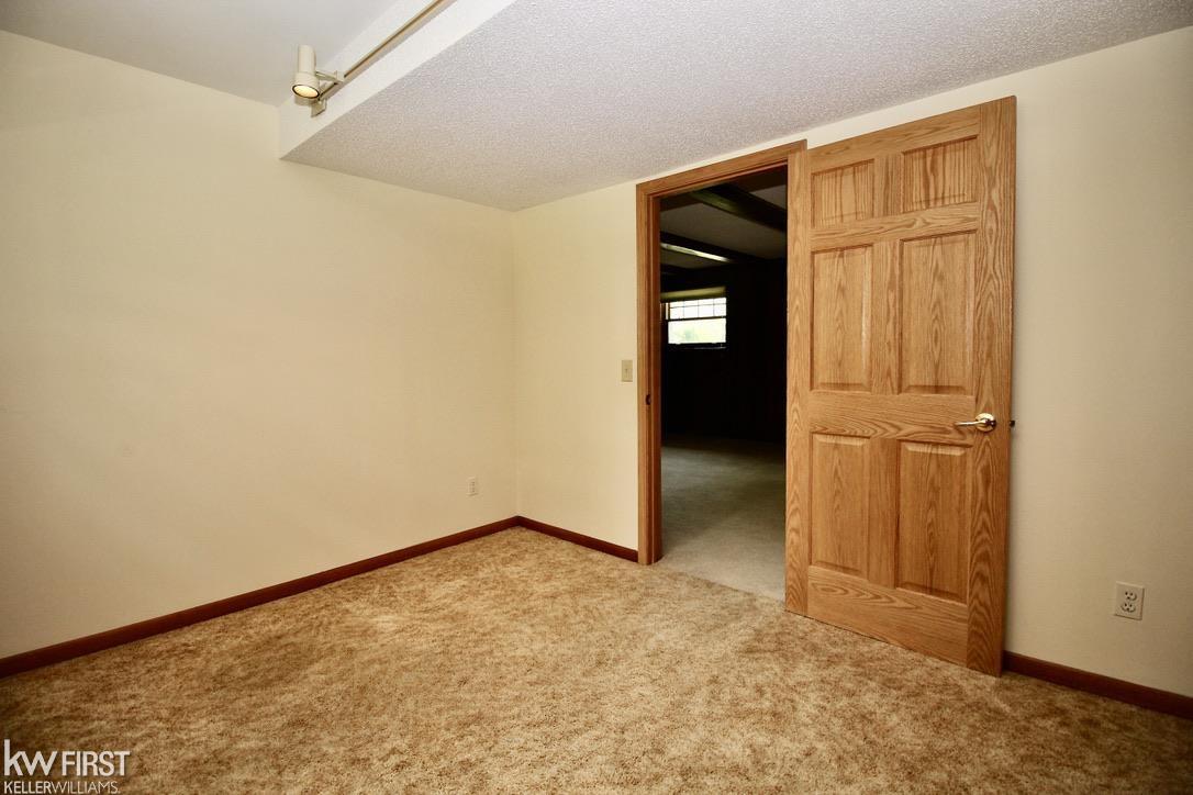 7258 Porter Road Grand Blanc, MI 48439 - Photo 35 of 47