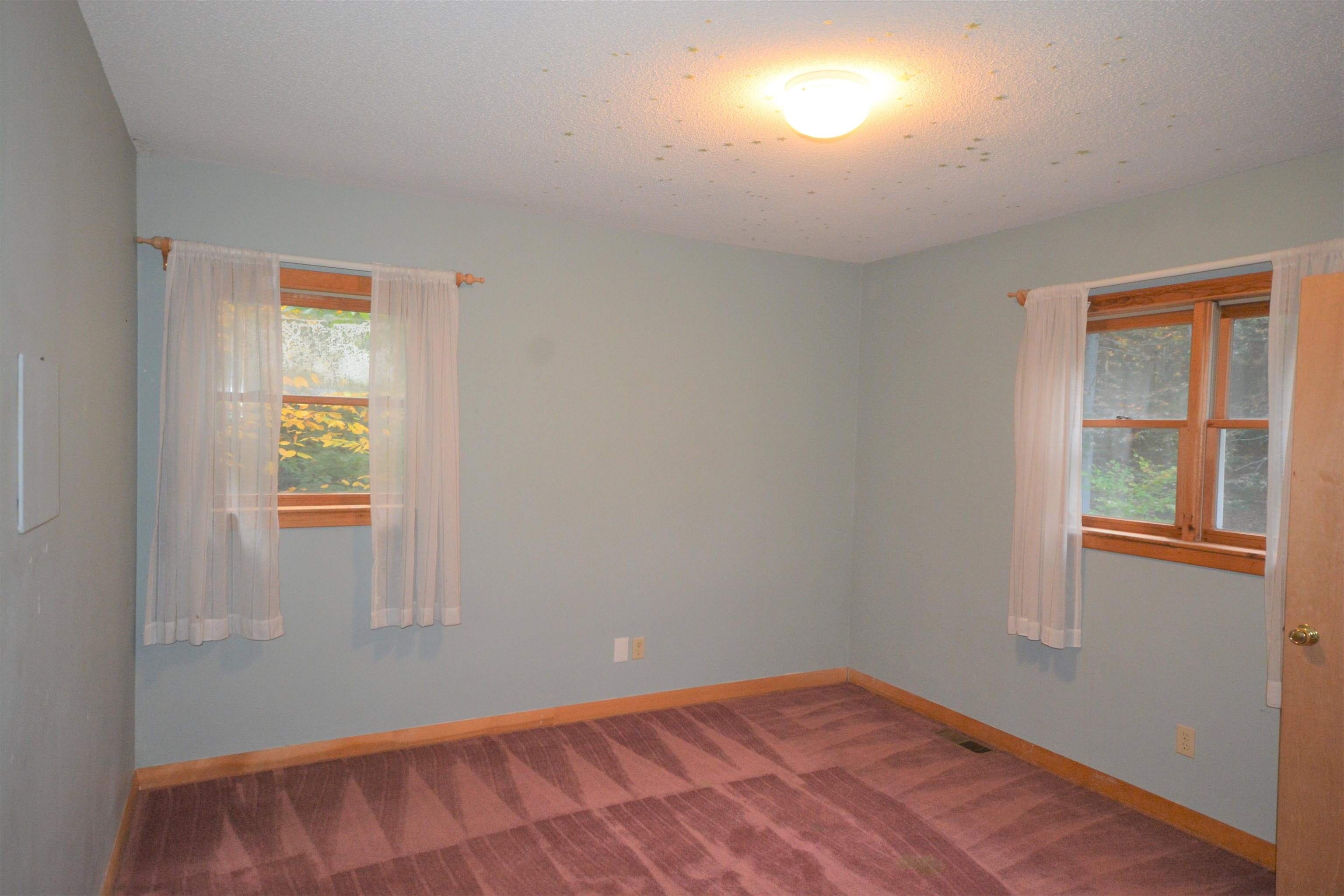 114 Oak Road Perkinsville, VT 05151 - Photo 18 of 27