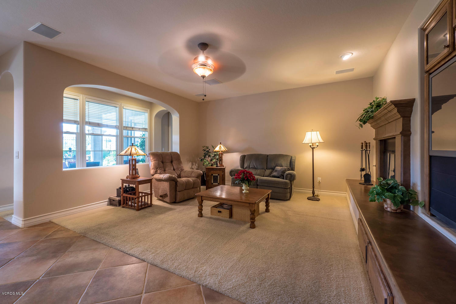 176 Laurel Ridge Drive Simi Valley, CA 93065 - Photo 13 of 40 176 Laurel Ridge Dr Simi-large-013-28-13