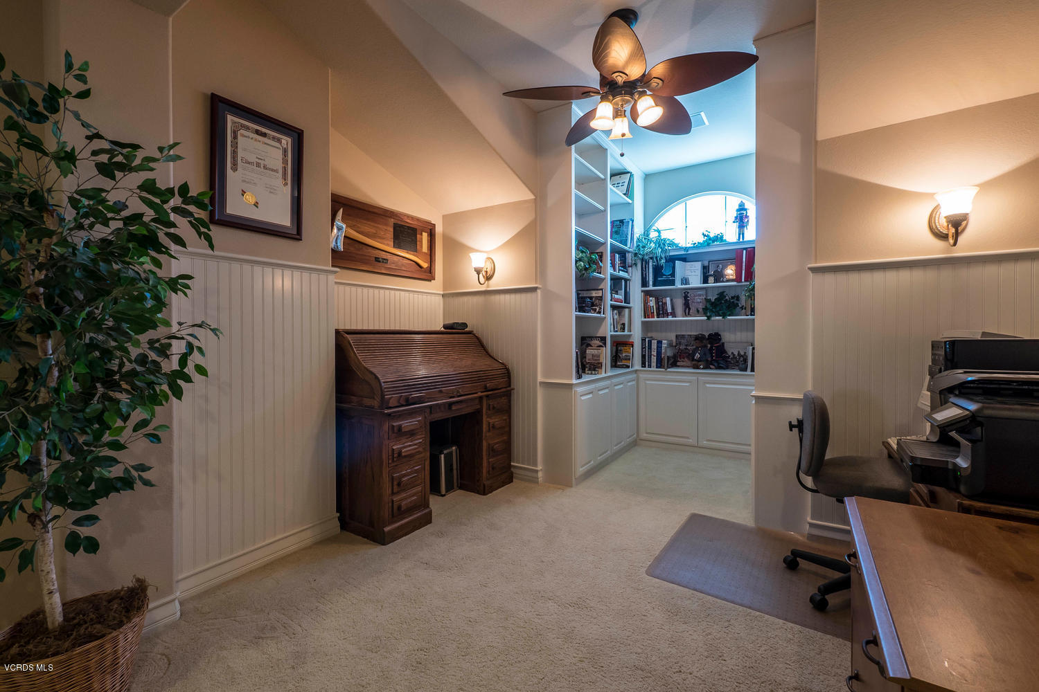 176 Laurel Ridge Drive Simi Valley, CA 93065 - Photo 26 of 40 176 Laurel Ridge Dr Simi-large-026-26-13
