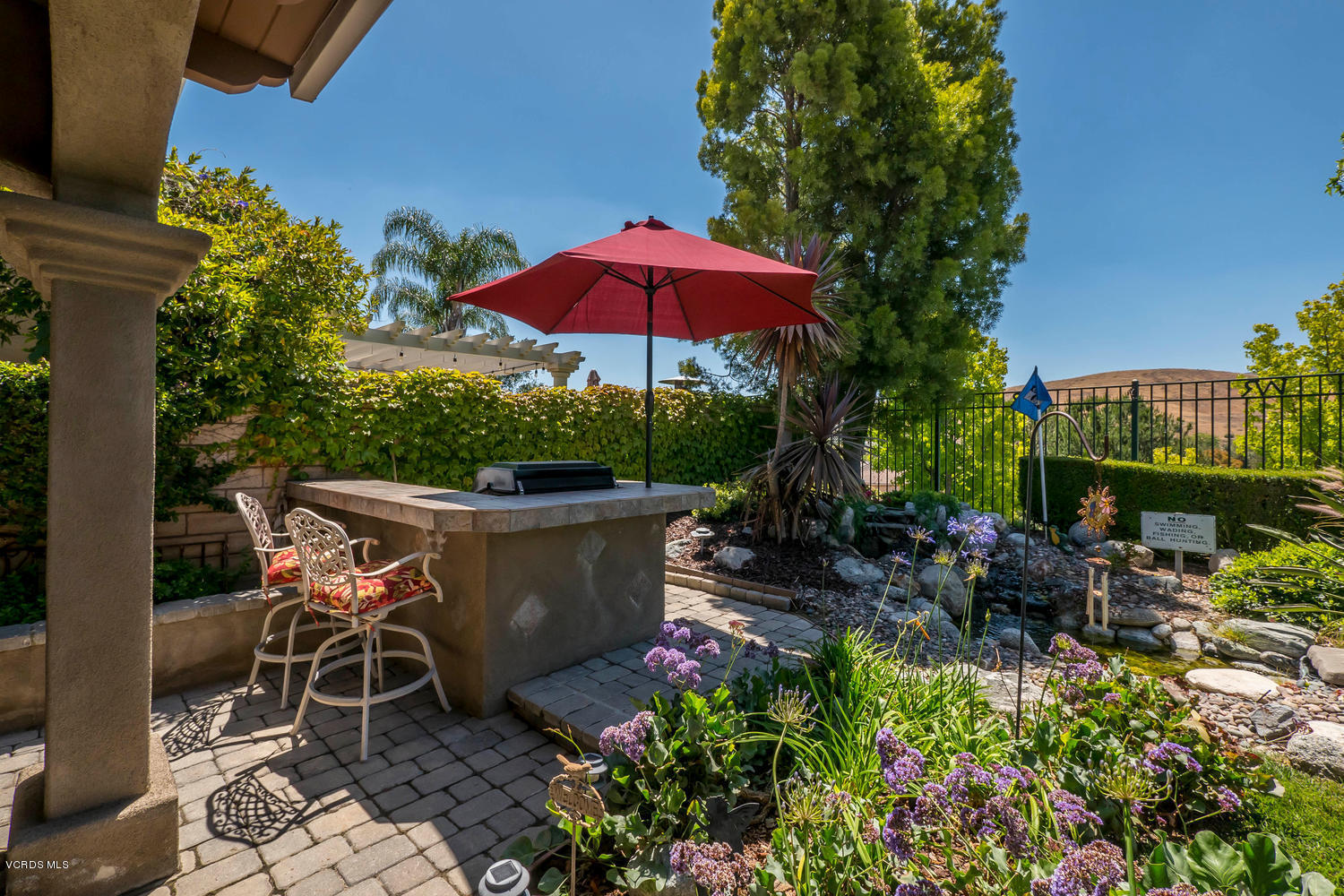 176 Laurel Ridge Drive Simi Valley, CA 93065 - Photo 33 of 40 176 Laurel Ridge Dr Simi-large-033-37-13