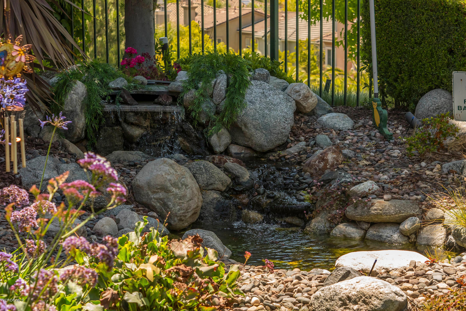 176 Laurel Ridge Drive Simi Valley, CA 93065 - Photo 34 of 40 176 Laurel Ridge Dr Simi-large-034-30-13