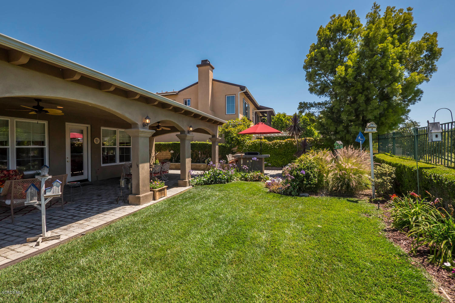 176 Laurel Ridge Drive Simi Valley, CA 93065 - Photo 38 of 40 176 Laurel Ridge Dr Simi-large-038-38-13