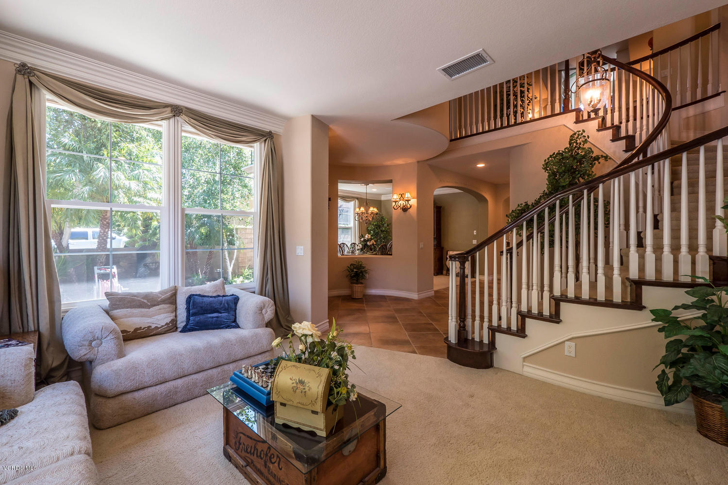 176 Laurel Ridge Drive Simi Valley, CA 93065 - Photo 9 of 40 176 Laurel Ridge Dr Simi-large-009-3-130