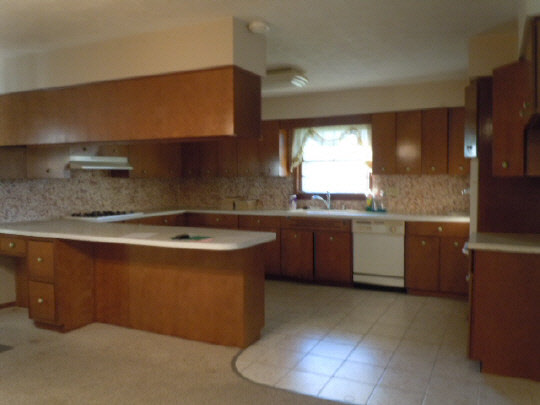 1712 Notre Dame Road Rockford, IL 61103 - Photo 2 of 6 Gallery Image 2