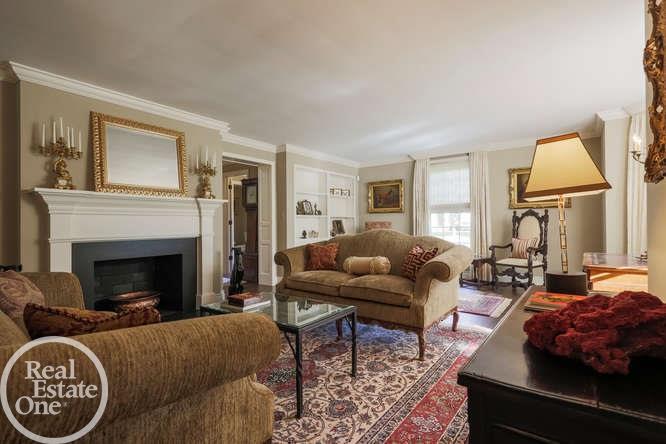 15 Provencal Road Grosse Pointe Farms, MI 48236 - Photo 12 of 50