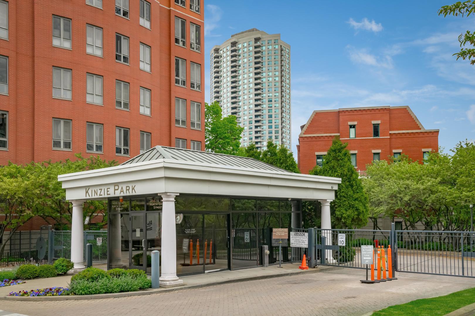 501 North Clinton Street, Unit 1303 Chicago, IL 60654 - Photo 42 of 46