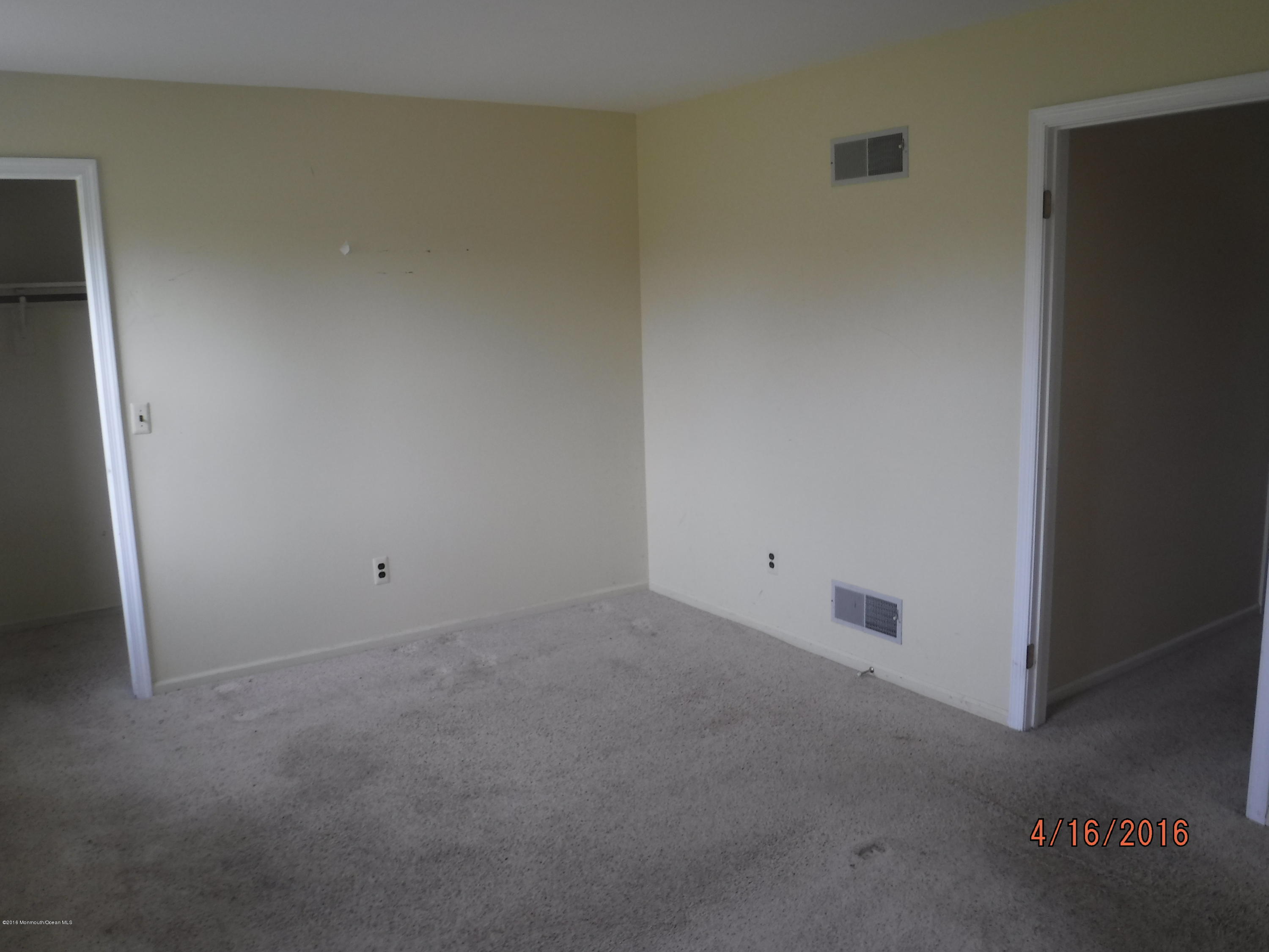 19 Jonathan Holmes Road Cream Ridge, NJ 08514 - Photo 9 of 18 Bedroom 3
