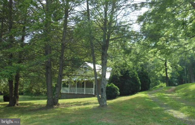 11322 Dutch Hollow Road Culpeper, VA 22701 - Photo 2 of 10 Exterior (Front)