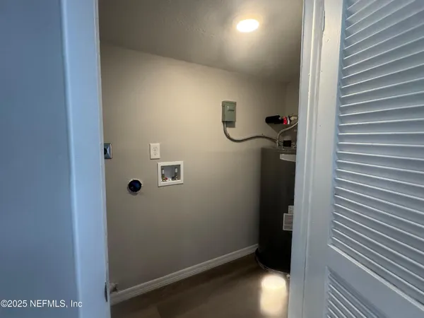 $259,900 | 8023 Chateau Drive South, Jacksonville, FL 32221