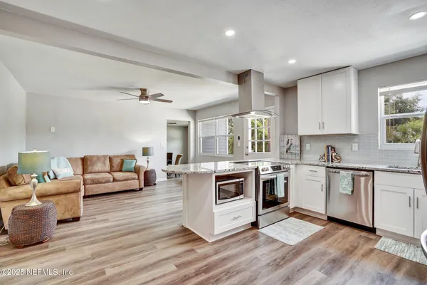 $259,900 | 8023 Chateau Drive South, Jacksonville, FL 32221